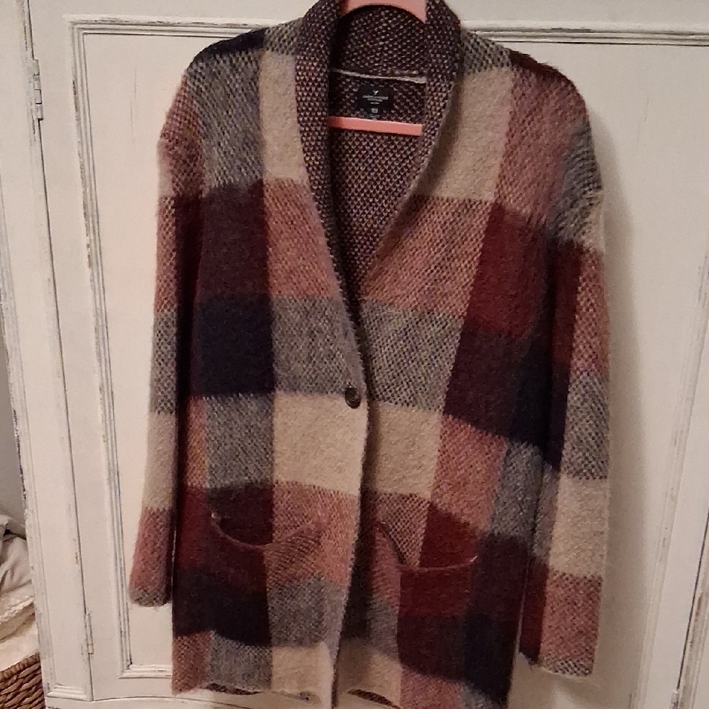 American Eagle Outfitters Plaid Open Cardigan in Cream, Brown, Gray, Rust